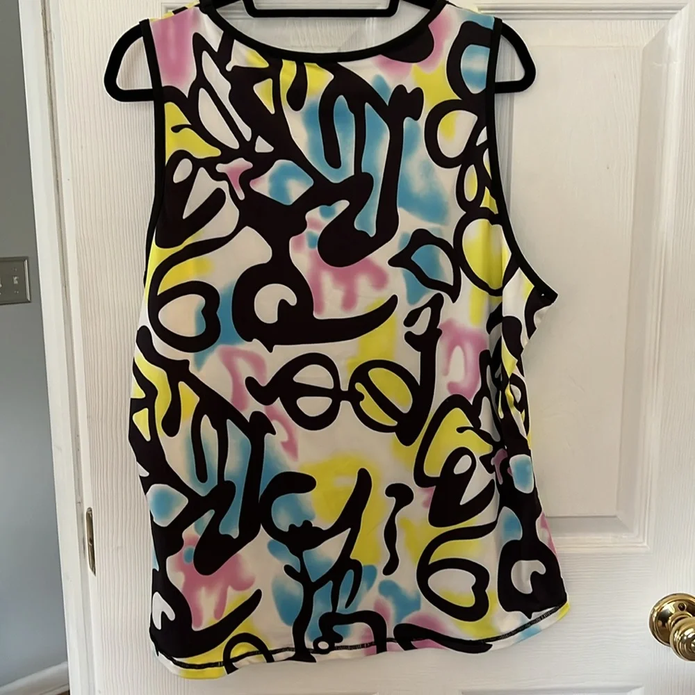 Exercise Top - Picture 3 of 4